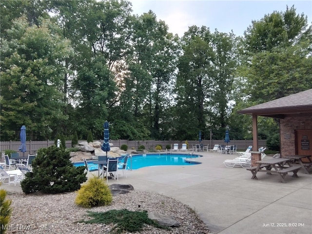 2594 Shakespeare Ln, Avon, OH 44011 - photo 38