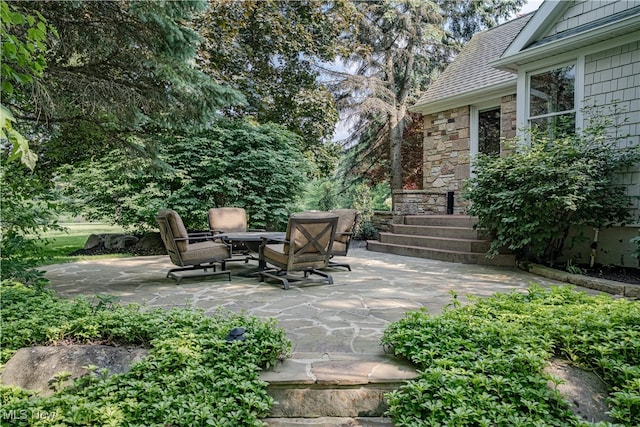 7488 Valley View Rd, Hudson, OH 44236 - view of patio