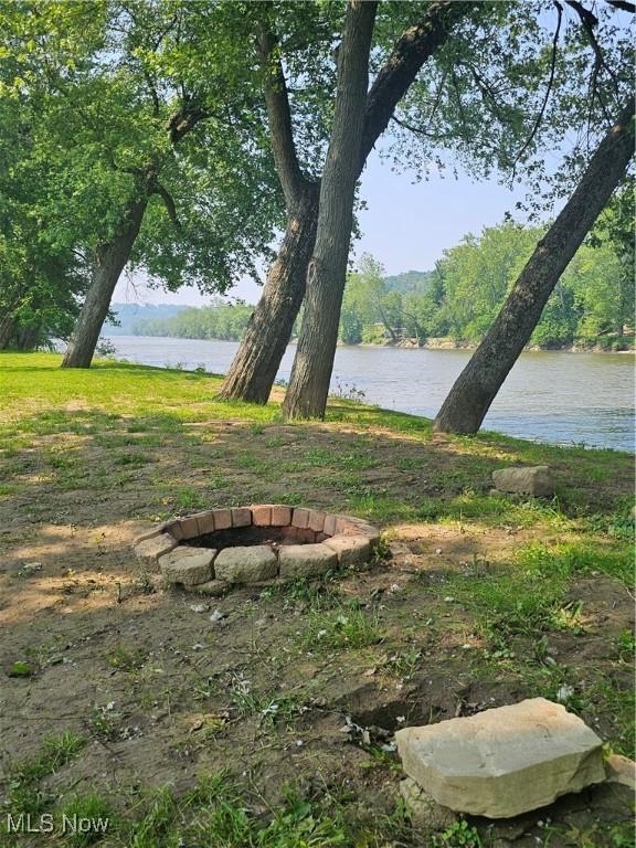 7261 Austin Dr, Mcconnelsville, OH 43756 - view of yard with a water view