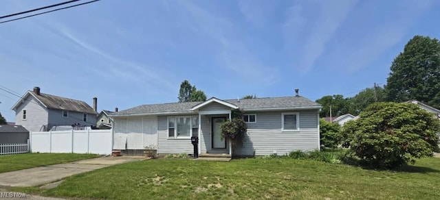 416 2nd Dr NE, New Philadelphia, OH 44663 - photo 1