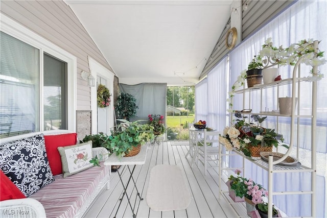 14203 Hatfield Rd, Rittman, OH 44270 - sunroom featuring vaulted ceiling