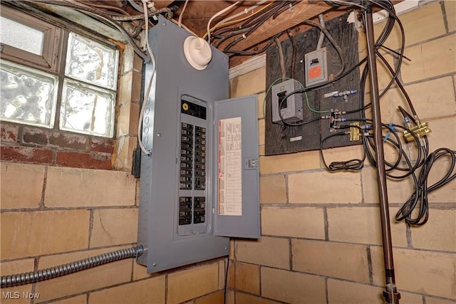 2335 Southway St SW, Massillon, OH 44646 - utility room featuring electric panel