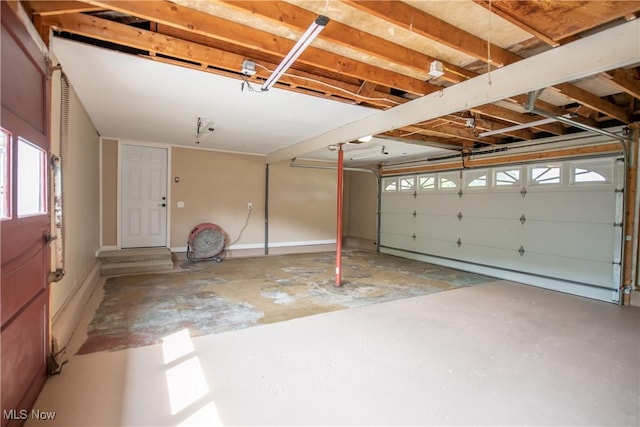 809 Mcdaniel Ave, Minerva, OH 44657 - view of garage