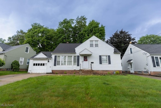 1114 W Miner Rd, Mayfield Heights, OH 44124 - view of front of property featuring a front yard and driveway