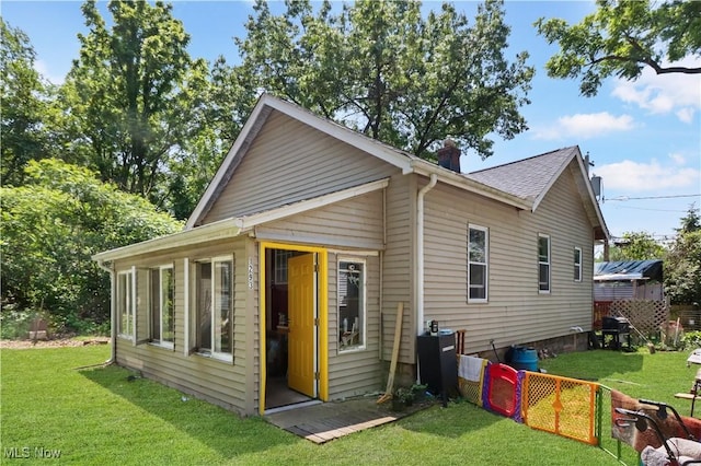 1293 W Jackson St, Painesville, OH 44077 - photo 1