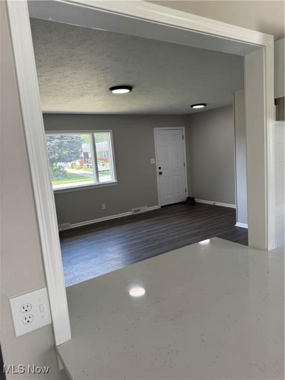 334 Windsor Dr, Elyria, OH 44035 - photo 9