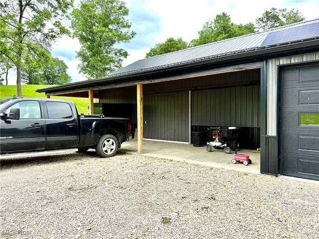 59301 Honeybee Rd, Senecaville, OH 43780 - view of car parking featuring gravel driveway
