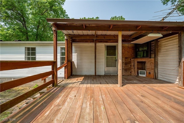 2500 Mcclintocksburg Rd, Deerfield, OH 44411 - view of wooden terrace