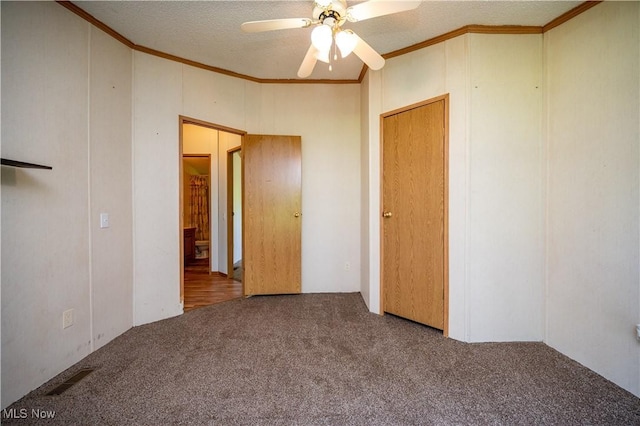 2500 Mcclintocksburg Rd, Deerfield, OH 44411 - carpeted spare room featuring crown molding, ceiling fan, a textured ceiling, and vaulted ceiling