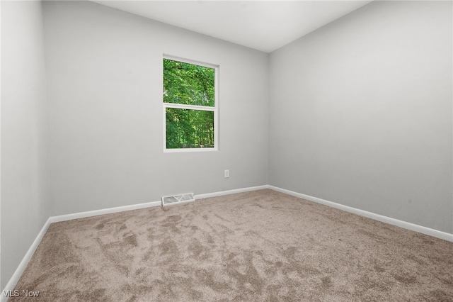 4232 Wilson Rd, Ravenna, OH 44266 - empty room featuring carpet