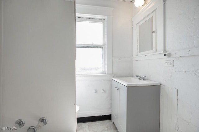 11515 Hopkins Ave, Cleveland, OH 44108 - bathroom with vanity