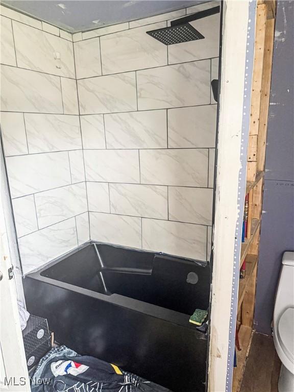 114 S 12th St, Weirton, WV 26062 - full bathroom with toilet