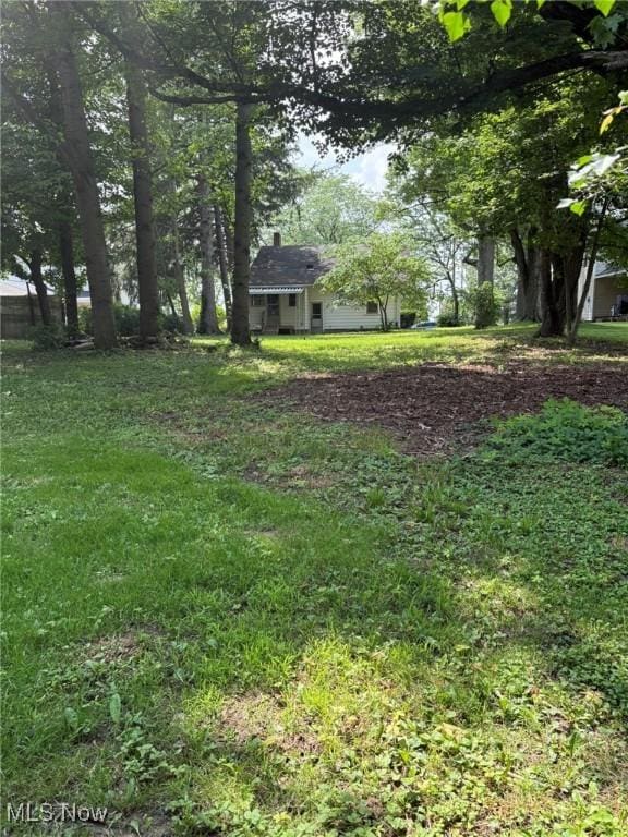 105 S Maple Hts, New Lexington, OH 43764 - view of yard