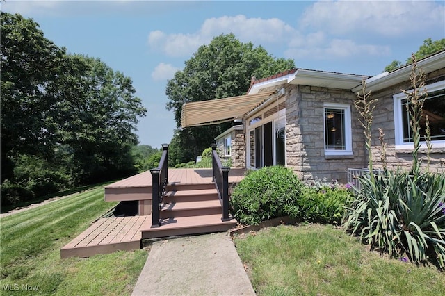 3901 Beaumont Dr, Weirton, WV 26062 - wooden terrace with a lawn
