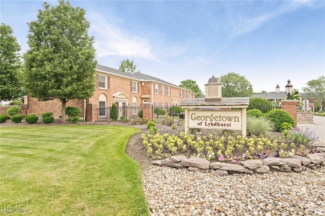 2400 Arlington Dr, Lyndhurst, OH 44124 - view of community / neighborhood sign