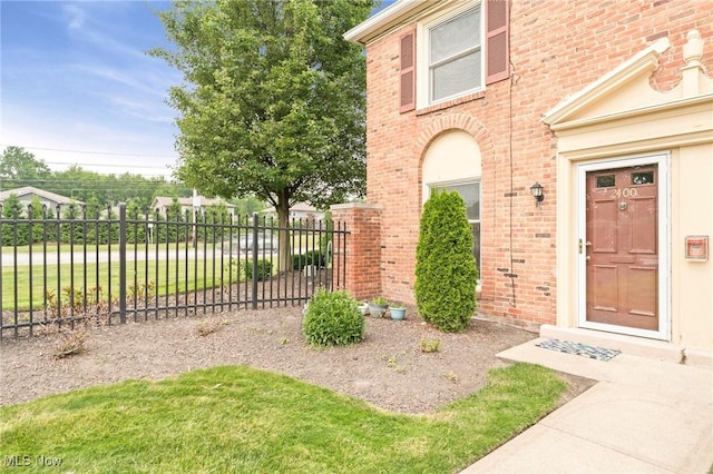 2400 Arlington Dr, Lyndhurst, OH 44124 - entrance to property featuring brick siding