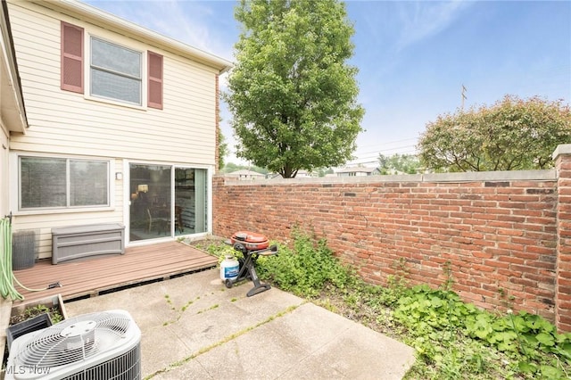 2400 Arlington Dr, Lyndhurst, OH 44124 - view of patio / terrace with a deck