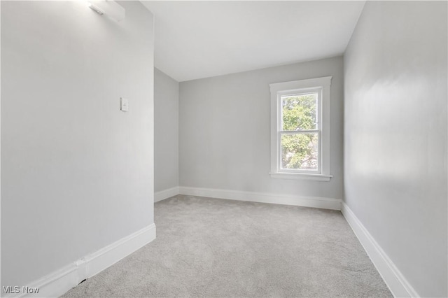 3400 W 118th St, Cleveland, OH 44111 - carpeted empty room featuring baseboards