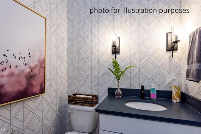 52 Boulder Blvd, Peninsula, OH 44264 - bathroom featuring vanity and toilet