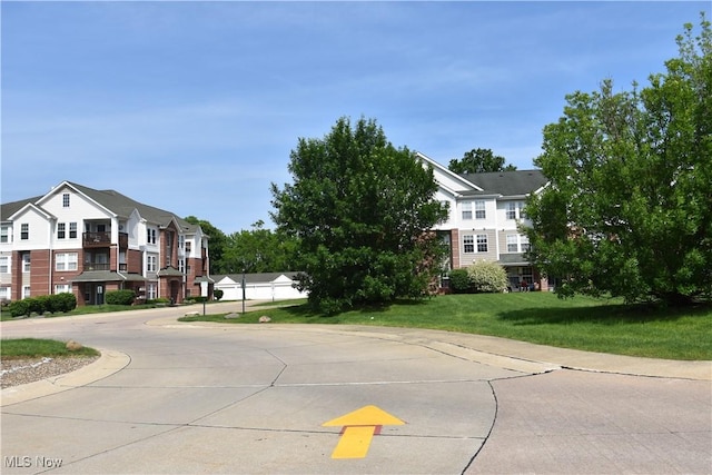 23004 Chandlers Ln Unit 4-344, Olmsted Falls, OH 44138 - view of concrete road