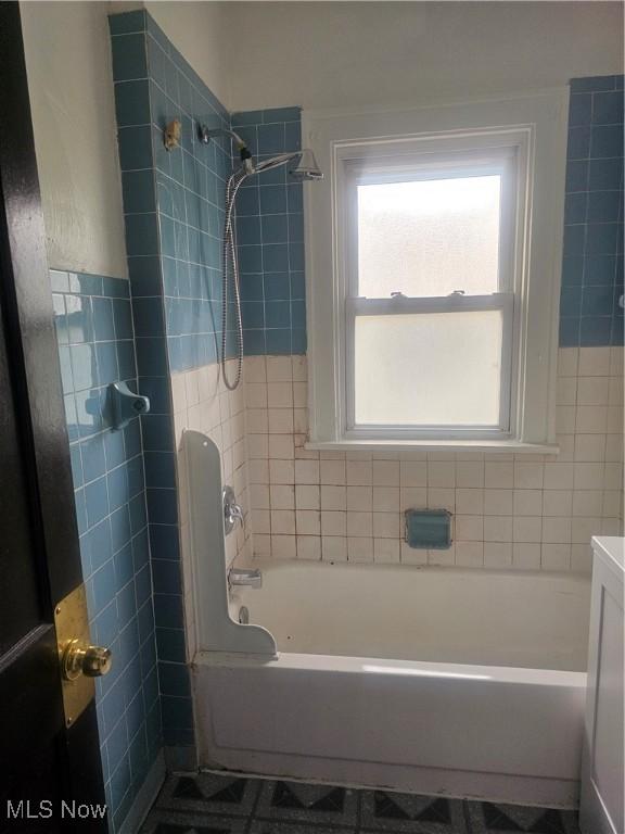 4133 E 139th St, Cleveland, OH 44105 - photo 26