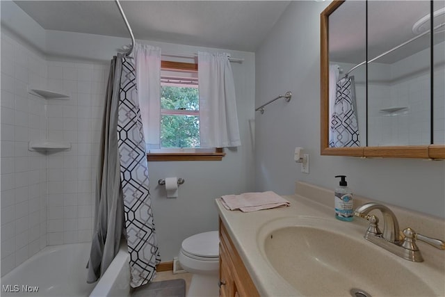 374 Glendola Ave NW, Warren, OH 44483 - bathroom featuring vanity and shower / bath combination with curtain