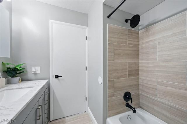 5417 Edgewood Dr, Lorain, OH 44053 - full bath with vanity and shower / tub combination