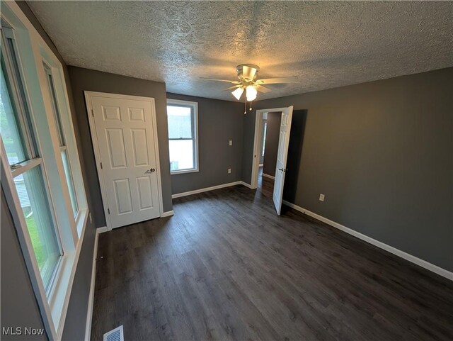 606 W 21st St, Lorain, OH 44052 - photo 20