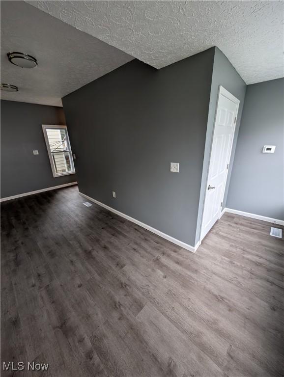 606 W 21st St, Lorain, OH 44052 - photo 6