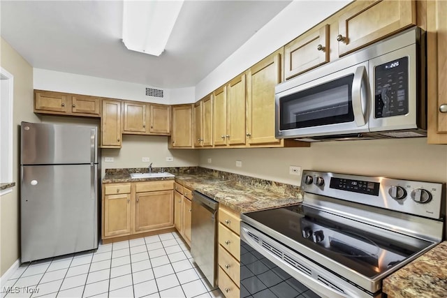 12700 Lake Ave Unit 704, Lakewood, OH 44107 - photo 4