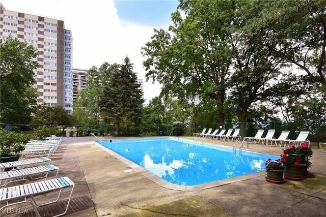12520 Edgewater Dr Unit 401, Lakewood, OH 44107 - photo 30