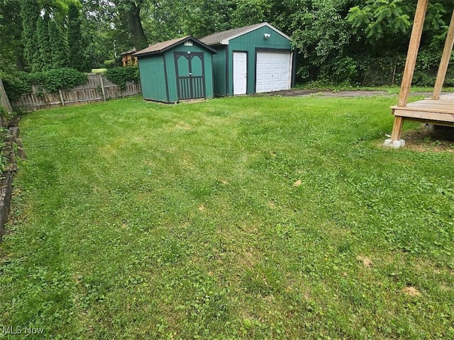 1535 Parkgate Ave, Akron, OH 44313 - photo 10