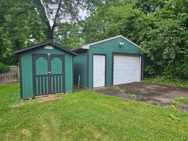 1535 Parkgate Ave, Akron, OH 44313 - photo 11