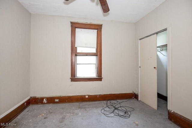 627 E 126th St, Cleveland, OH 44108 - unfurnished bedroom with a closet and a ceiling fan