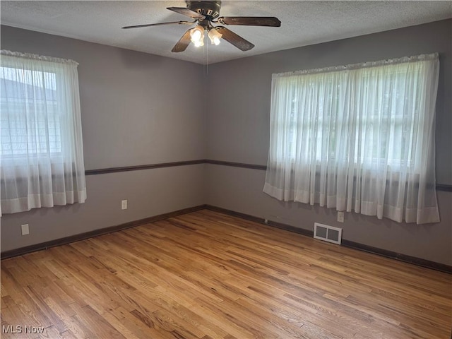 5754 Yorktown Ln, Austintown, OH 44515 - photo 18