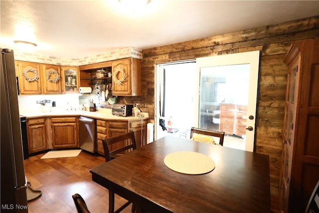 148 Summerberry Ln, Niles, OH 44446 - dining area featuring wood finished floors