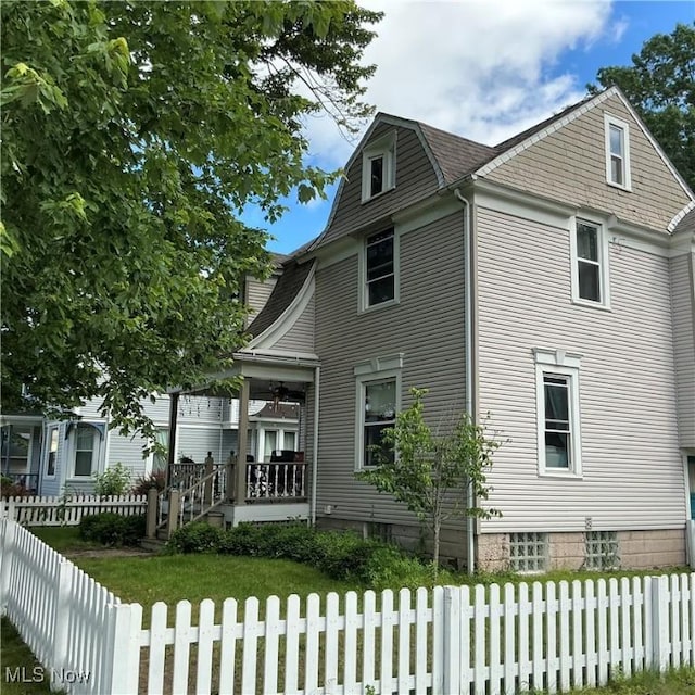 136 High St SE, Canal Fulton, OH 44614 - view of side of property