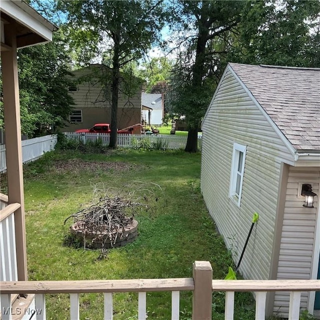 136 High St SE, Canal Fulton, OH 44614 - view of yard with an outdoor fire pit