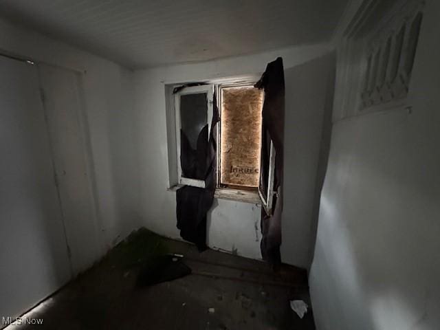 9703 Elwell Ave, Cleveland, OH 44104 - photo 4