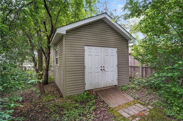 980 Nokomis Dr, Akron, OH 44313 - photo 35