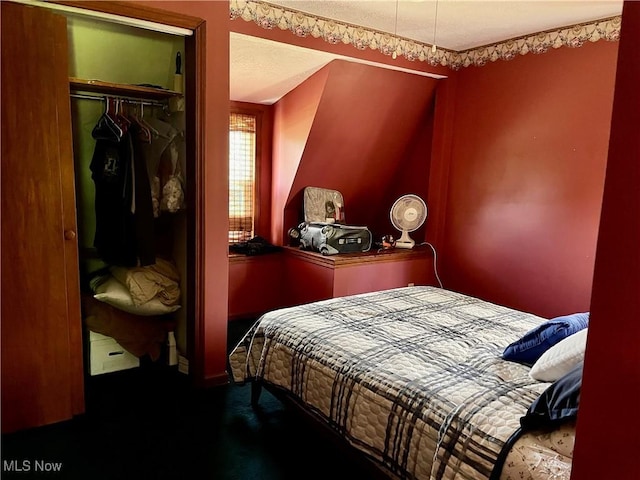 67966 Old Twenty One Rd, Cambridge, OH 43725 - bedroom featuring a closet