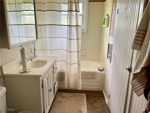 67966 Old Twenty One Rd, Cambridge, OH 43725 - full bath featuring vanity and shower / tub combo with curtain