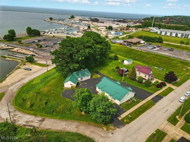 290-289 Park Ave, Conneaut, OH 44030 - drone / aerial view of a nearby body of water