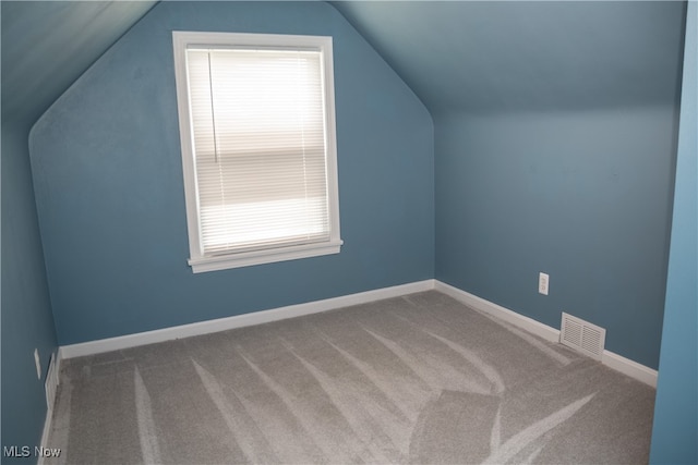 7355 Westview Dr, Boardman, OH 44512 - bonus room featuring carpet floors and vaulted ceiling