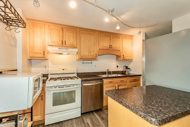 1657 Kasserine Ct, Twinsburg, OH 44087 - kitchen with white appliances, under cabinet range hood, wood finished floors, and light brown cabinets