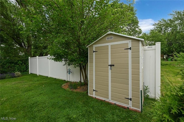 858 11th St NE, Massillon, OH 44646 - view of shed
