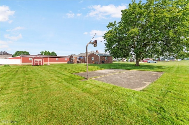 230 Hamilton Blvd, Struthers, OH 44471 - view of green lawn featuring an outdoor structure