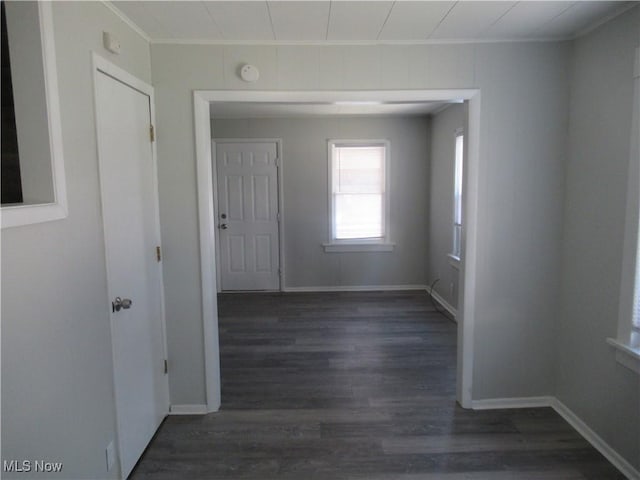 1053 Eaglewood Dr, Willoughby, OH 44094 - photo 7