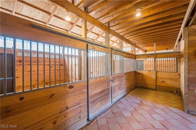 52 Hilda Cir, Bloomingdale, OH 43910 - view of horse barn