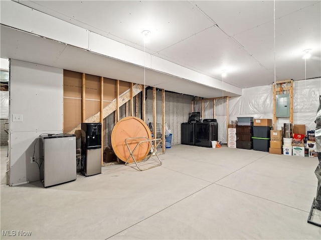 3243 Broadleaf Way, Brunswick, OH 44212 - unfinished below grade area featuring electric panel and washer / dryer